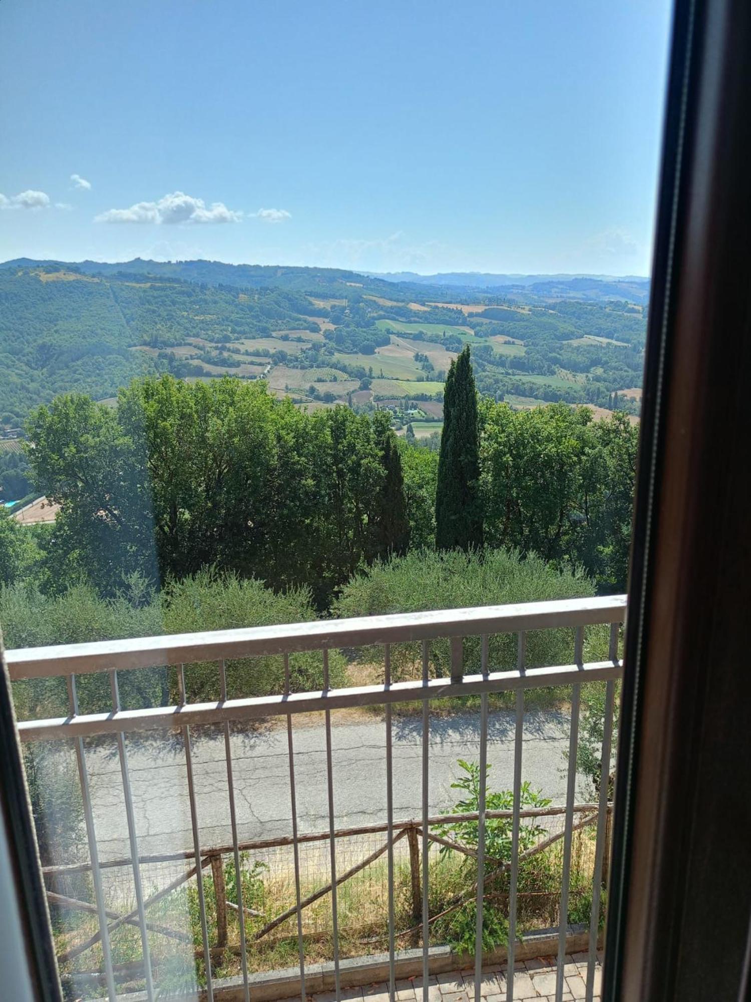 Fortebraccio Montone  Exteriér fotografie